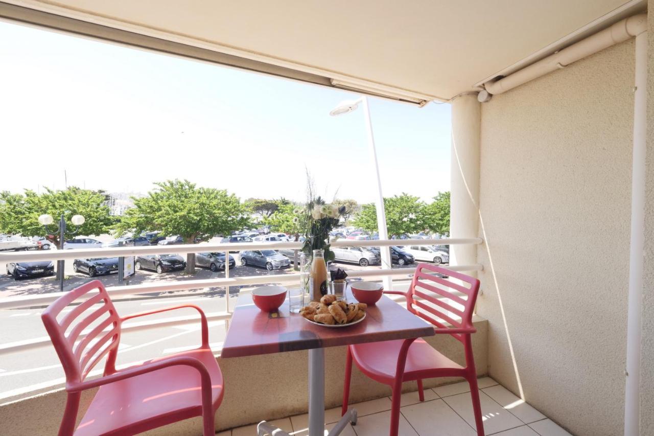Un Appartement Sur La Marina De St-Gilles 생 질 크루아 드 비 외부 사진